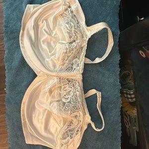 46H underwire bra ivory